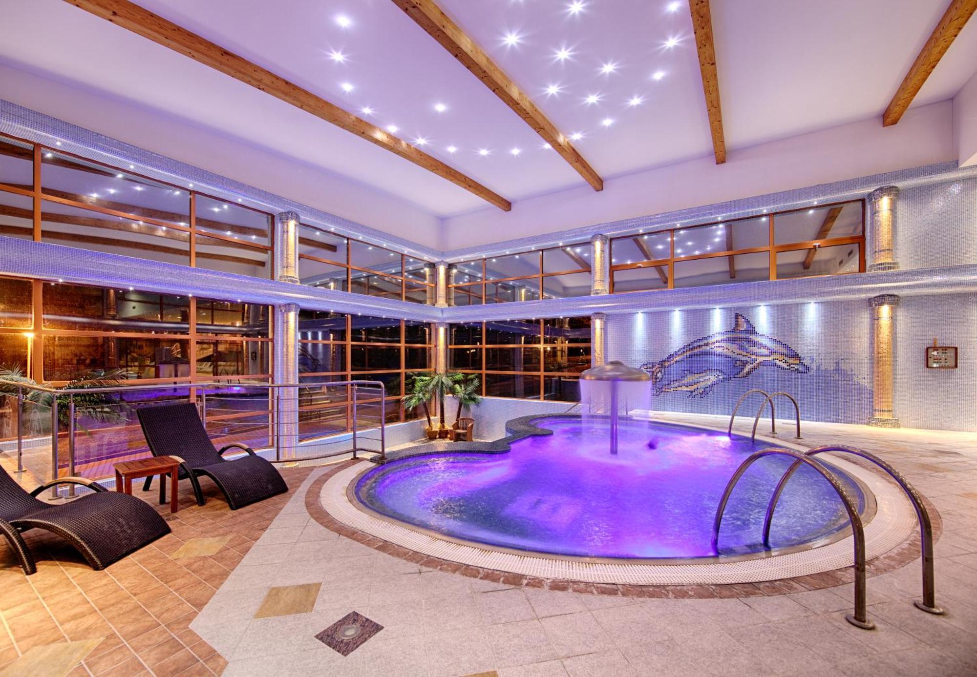 Wellness & Spa Hotel Kaskady Sliac Exterior photo
