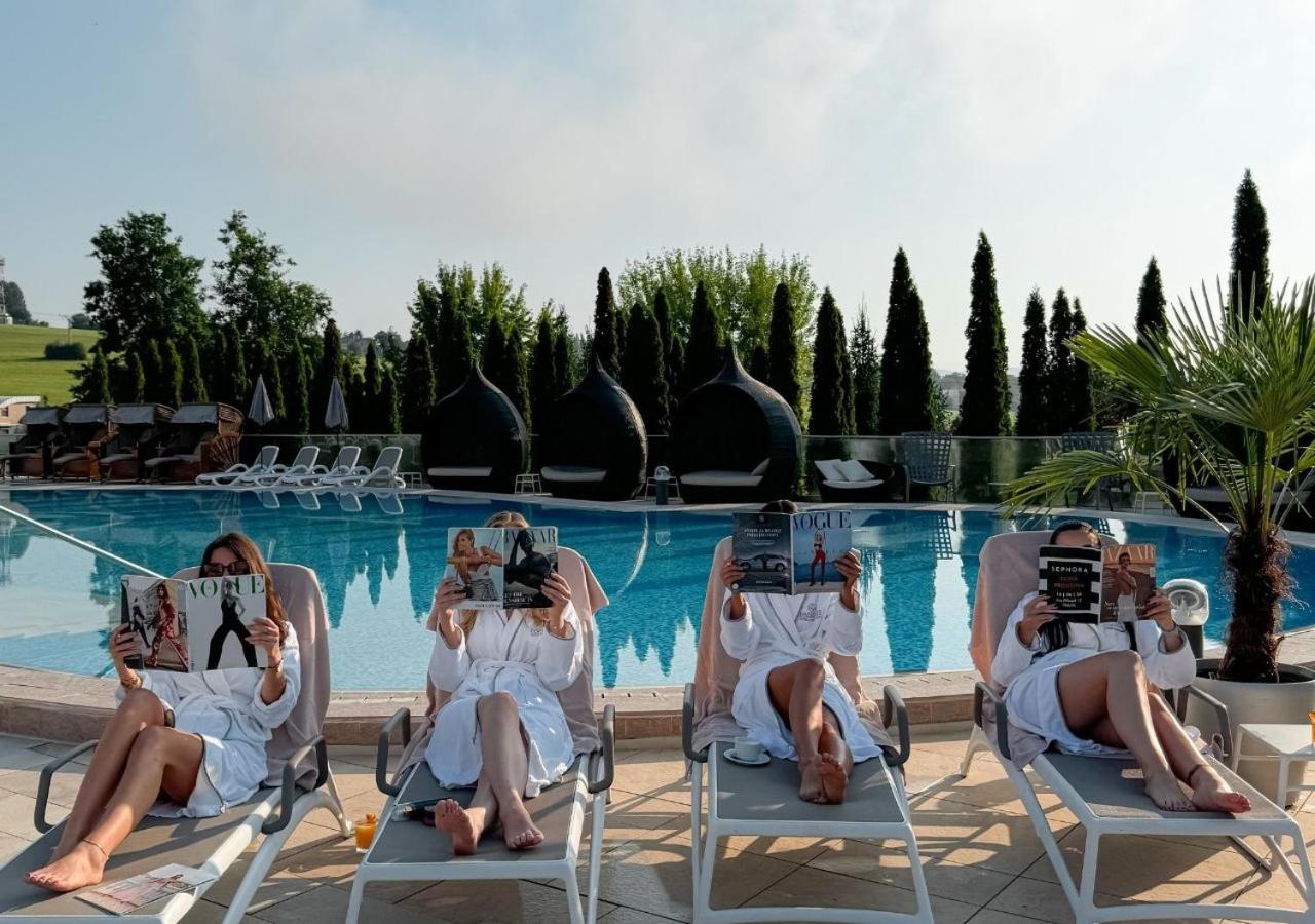 Wellness & Spa Hotel Kaskady Sliac Exterior photo