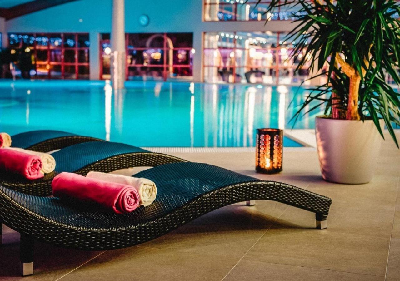 Wellness & Spa Hotel Kaskady Sliac Exterior photo