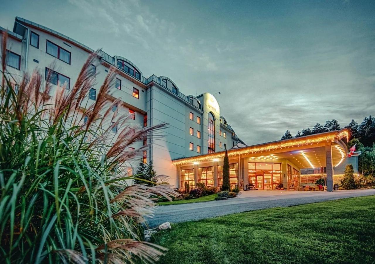 Wellness & Spa Hotel Kaskady Sliac Exterior photo